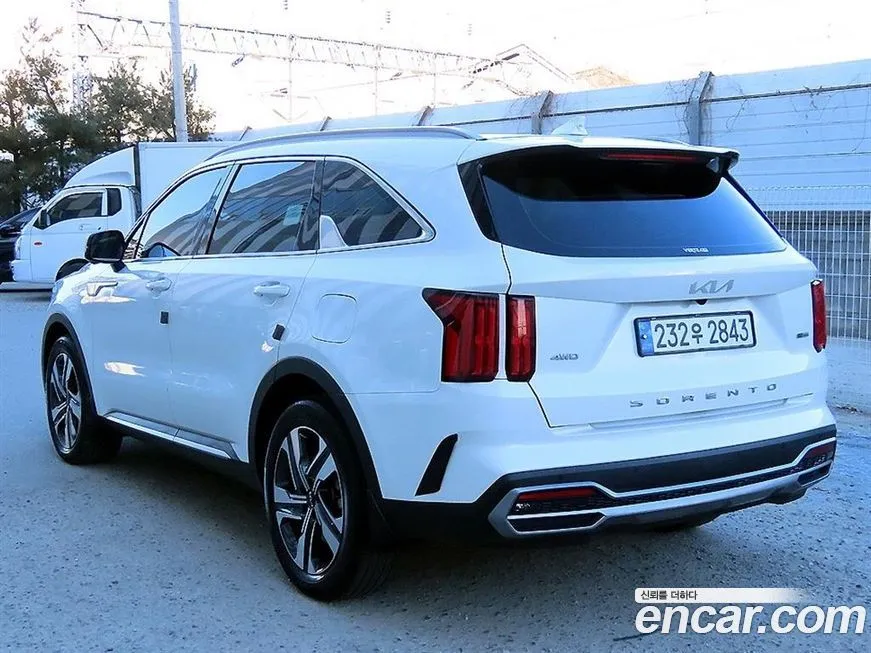 Kia Sorento — фото 10