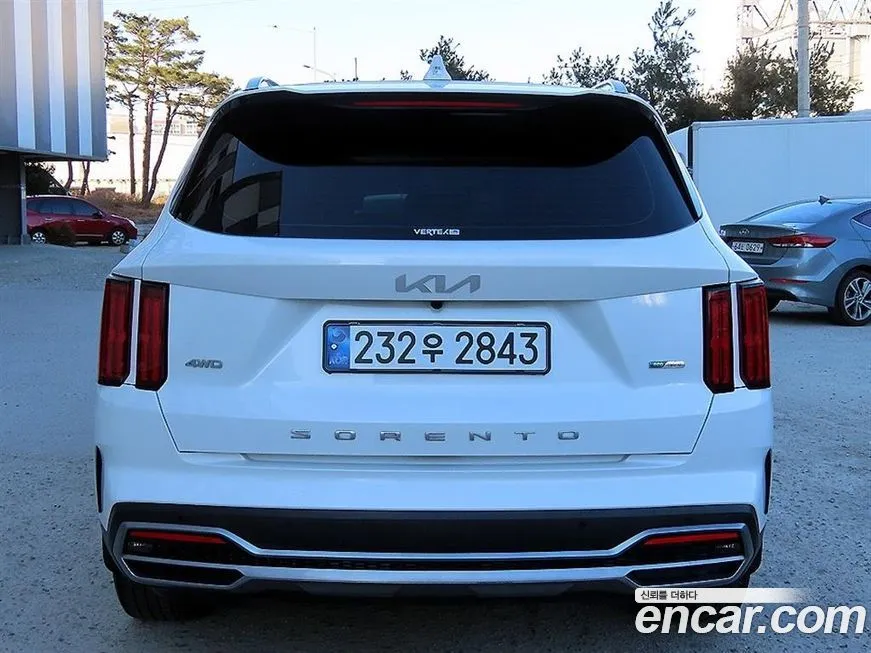 Kia Sorento — фото 9
