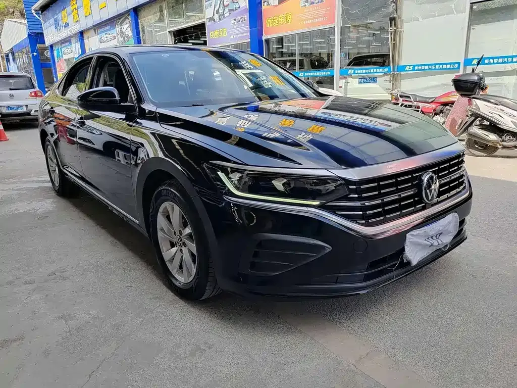 Volkswagen Passat — фото 3