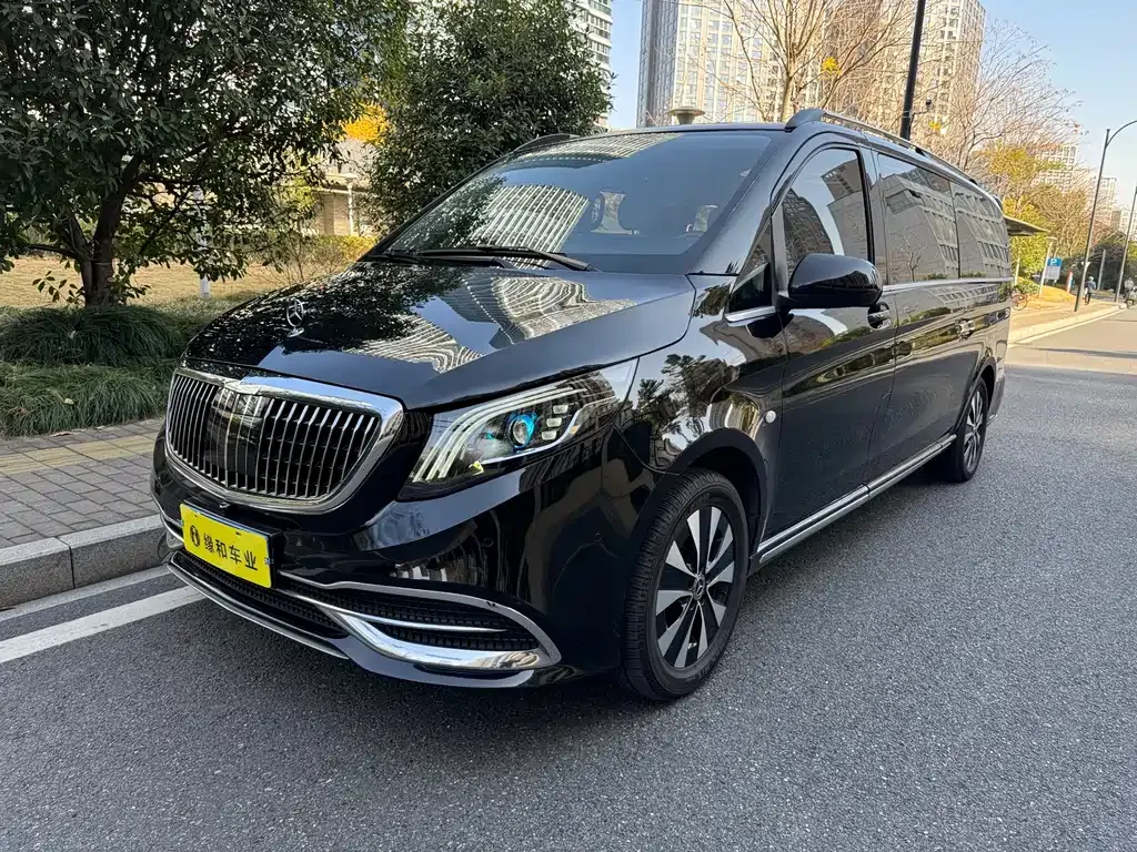 Mercedes-Benz Vito — фото 1