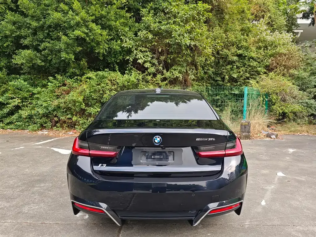 BMW i3 — фото 9