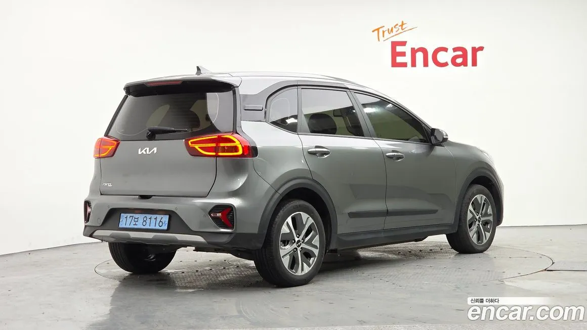 Kia Niro — фото 4