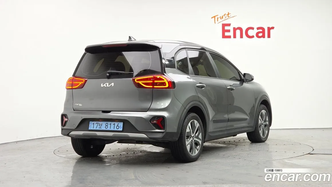 Kia Niro — фото 6