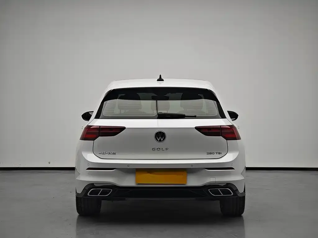 Volkswagen Golf — фото 5