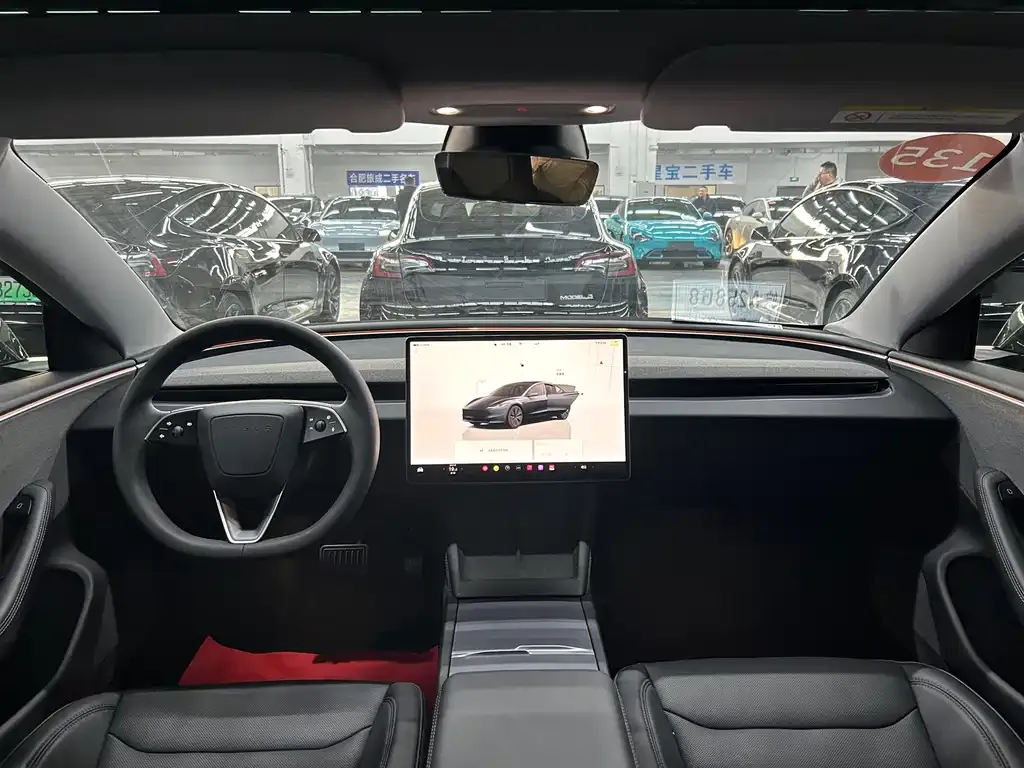 Tesla Model 3 — фото 6