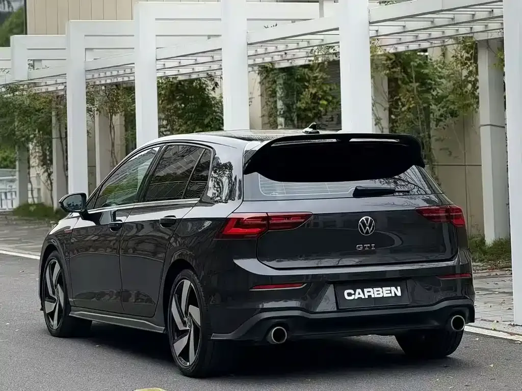 Volkswagen Golf GTI — фото 4