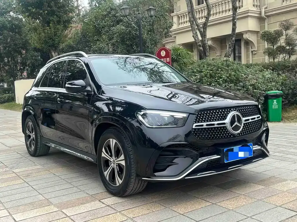 Mercedes-Benz GLE — фото 8