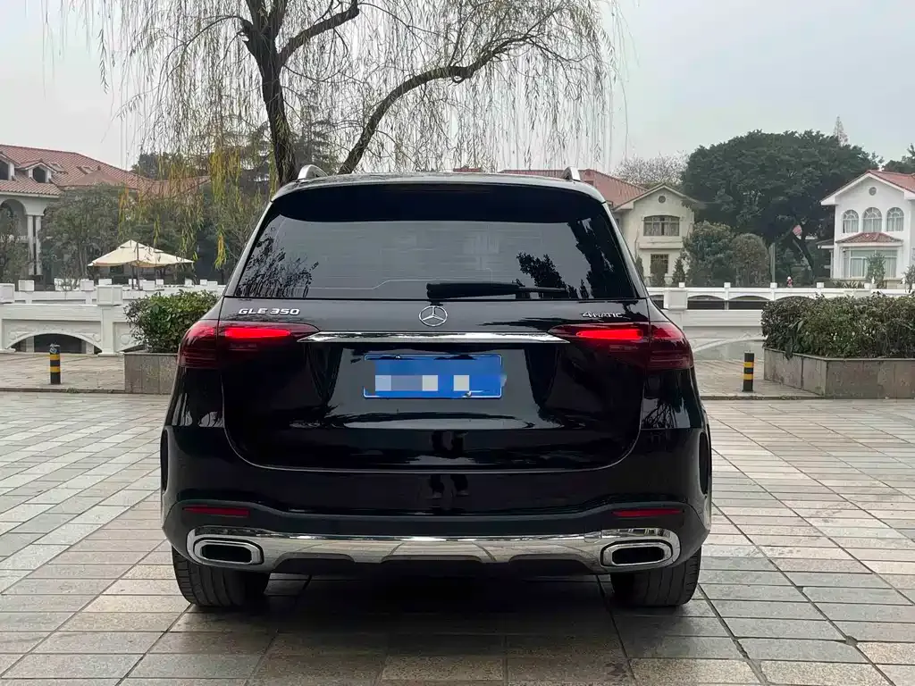 Mercedes-Benz GLE — фото 10