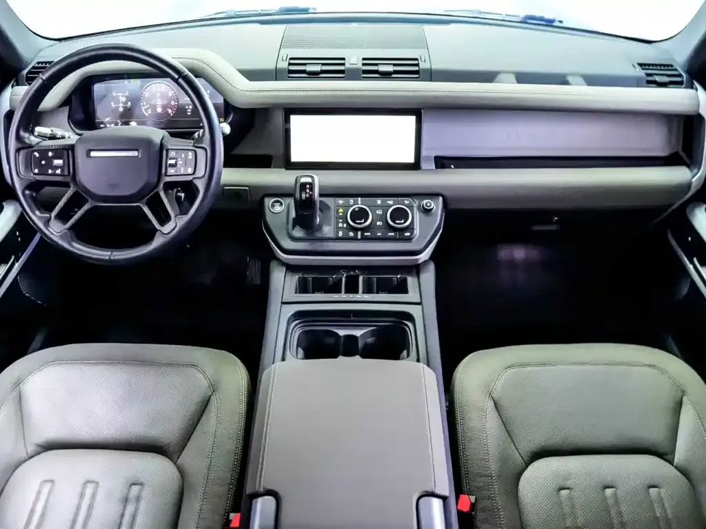 Land Rover Defender — фото 9