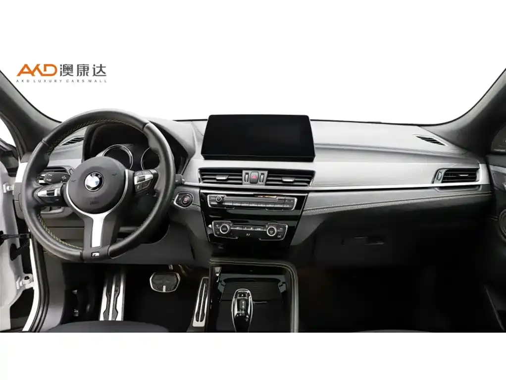 BMW X2 — фото 10