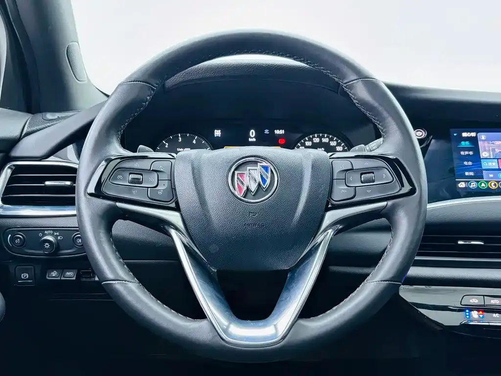 Buick Enclave — фото 10