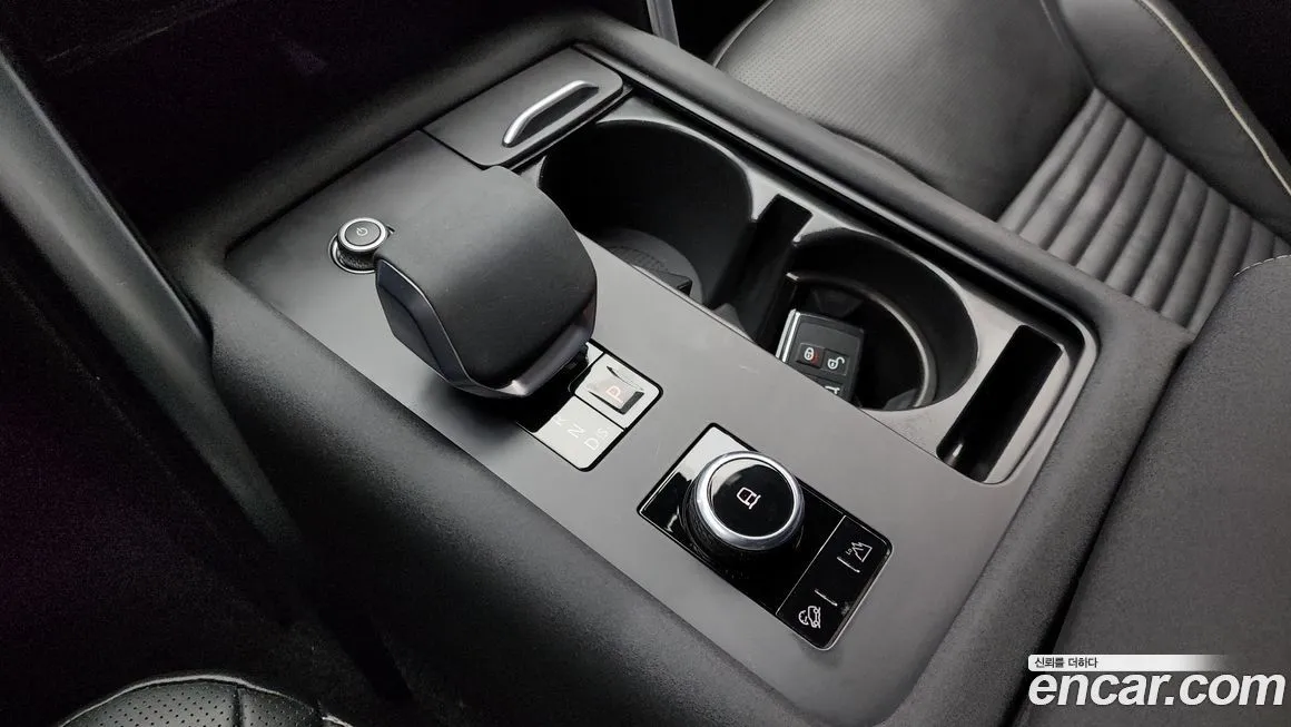 Land Rover Discovery — фото 10