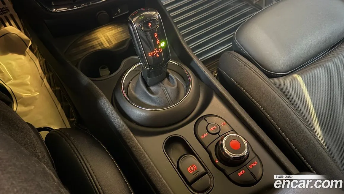 Mini Clubman — фото 9