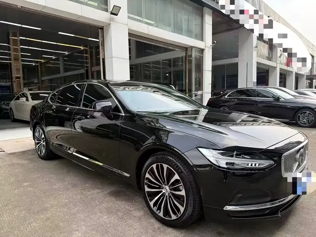 Volvo S90 — фото 3