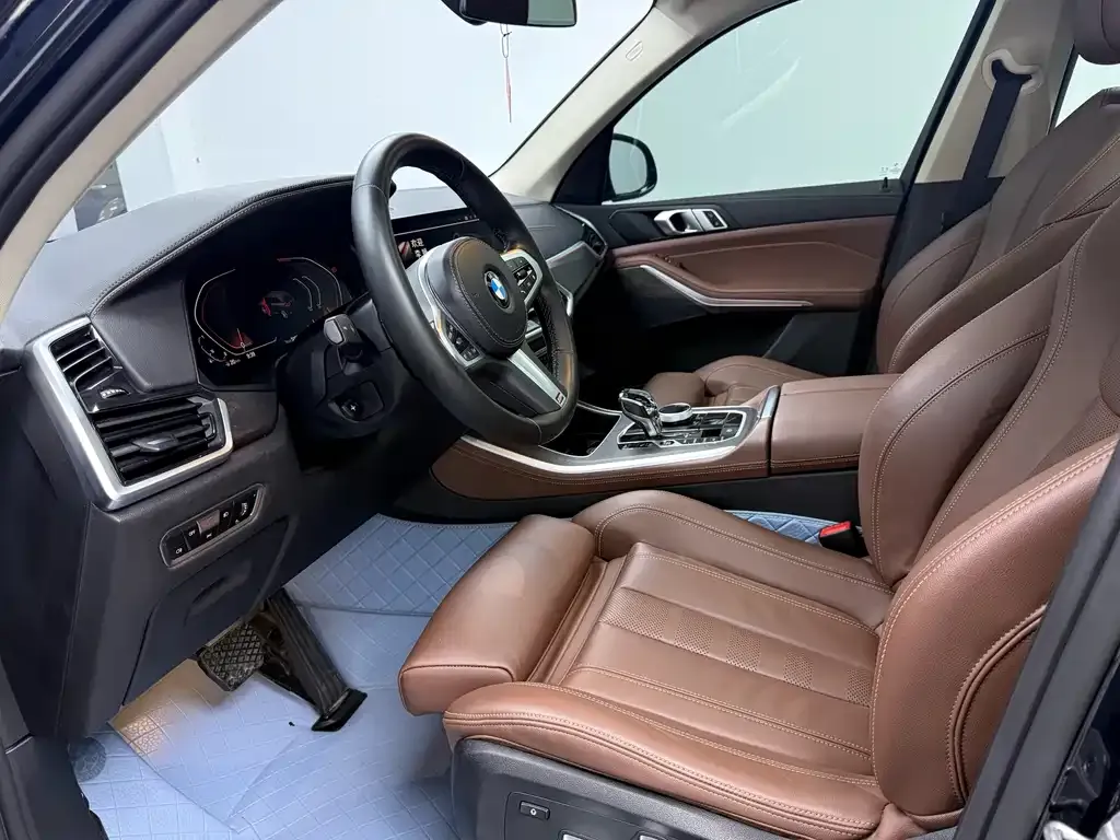 BMW X5 (Import) — фото 9
