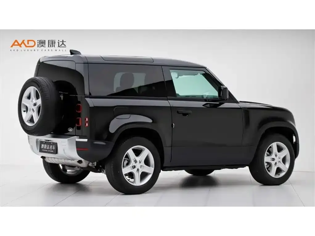 Land Rover Defender — фото 10
