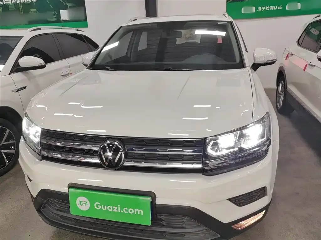 Volkswagen Tharu — фото 5