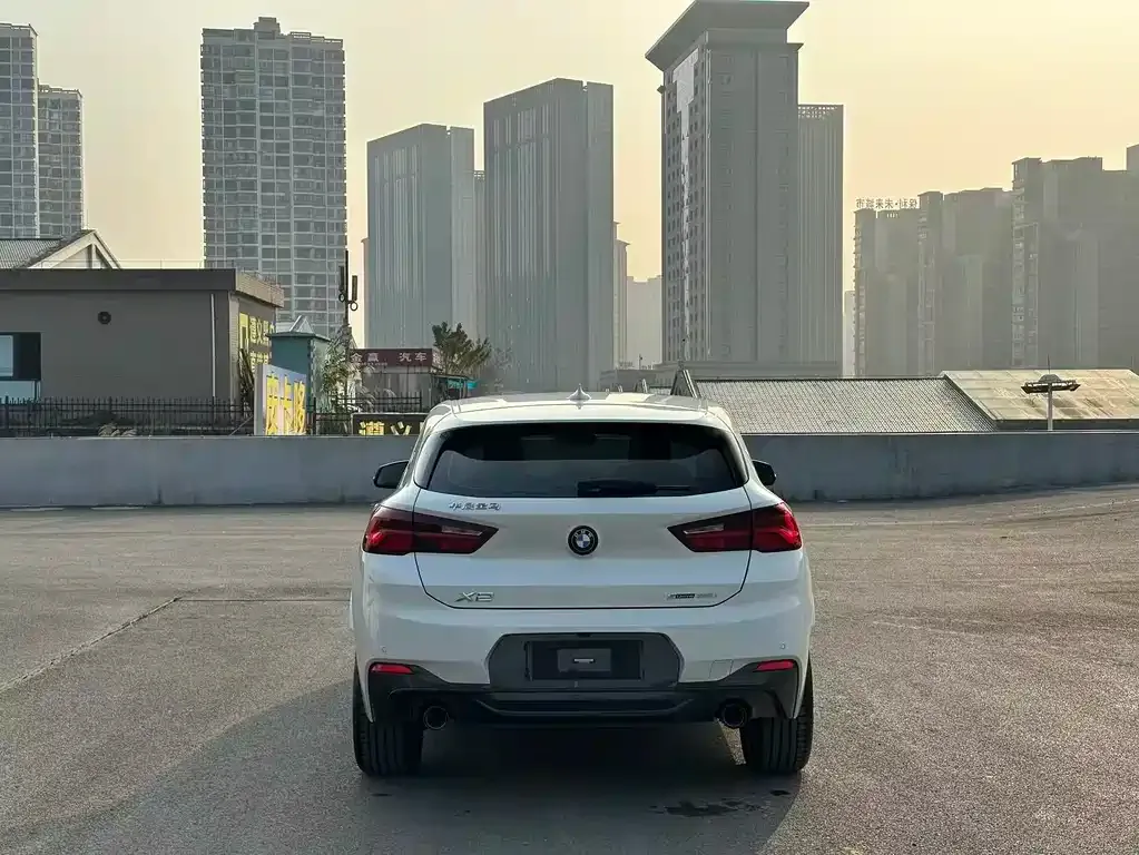 BMW X2 — фото 8