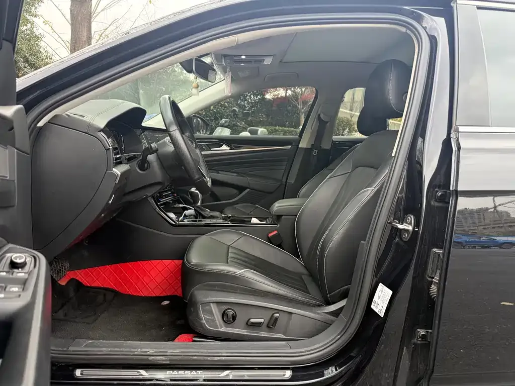 Volkswagen Passat — фото 5