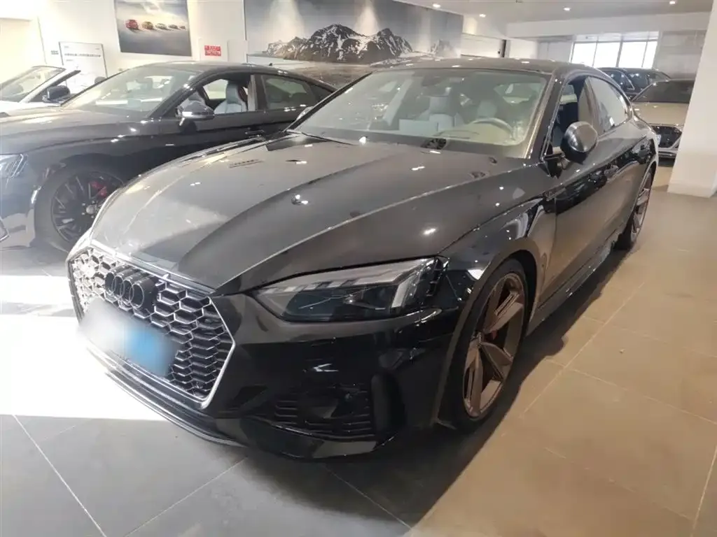 Audi RS 5 — фото 1