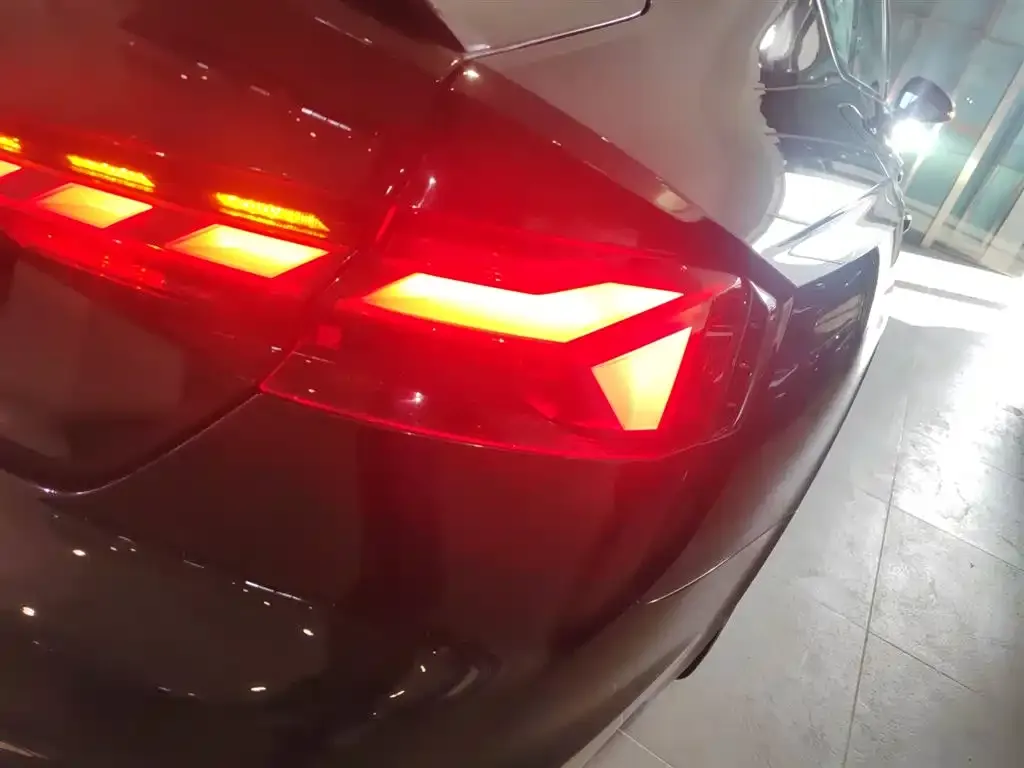 Audi RS 5 — фото 5