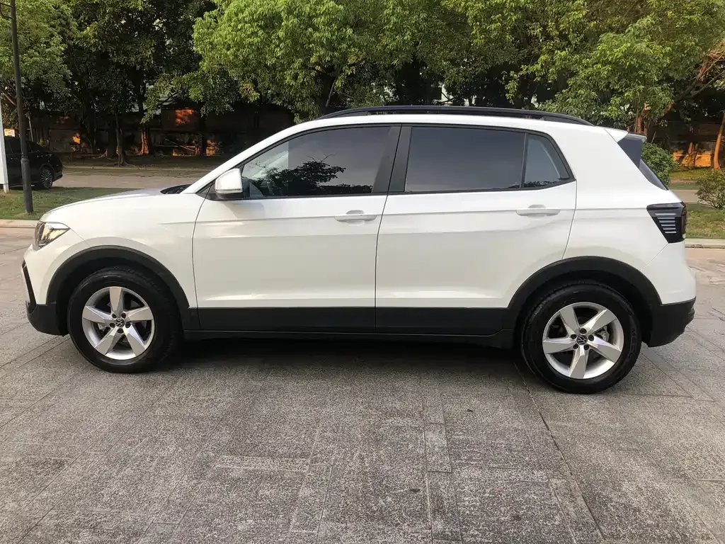 Volkswagen T-Cross — фото 8