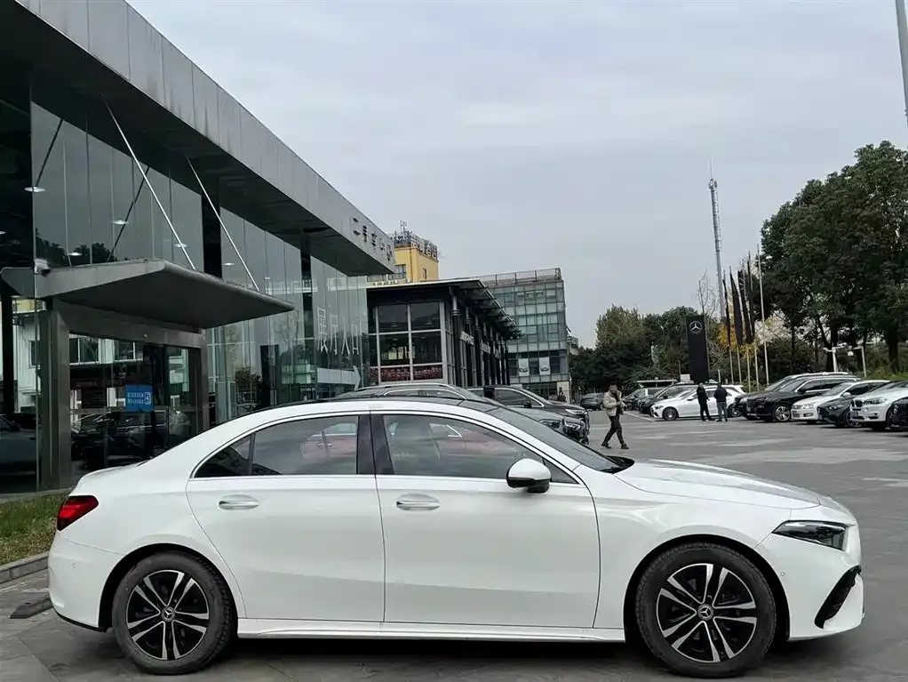 Mercedes-Benz A-Class — фото 5