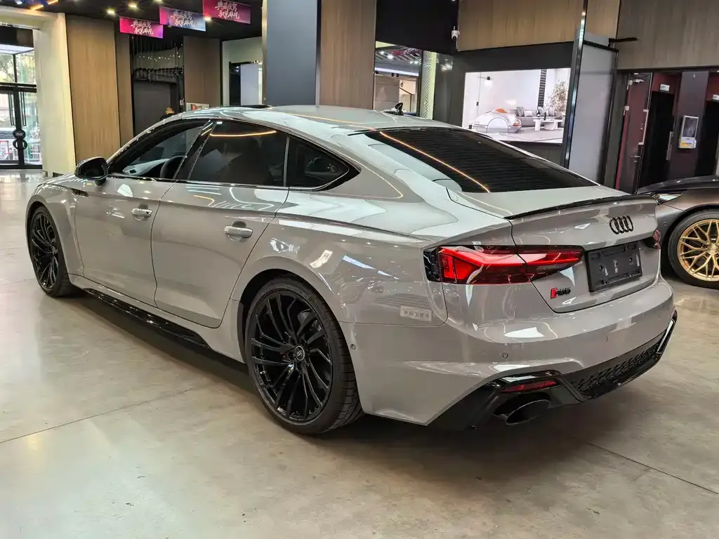 Audi RS 5 — фото 5