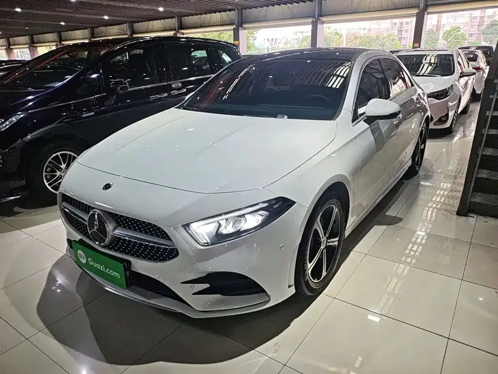 Mercedes-Benz A-Class — фото 1