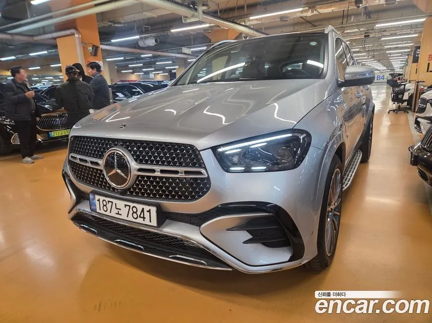 Mercedes-Benz GLE-Class — фото 4