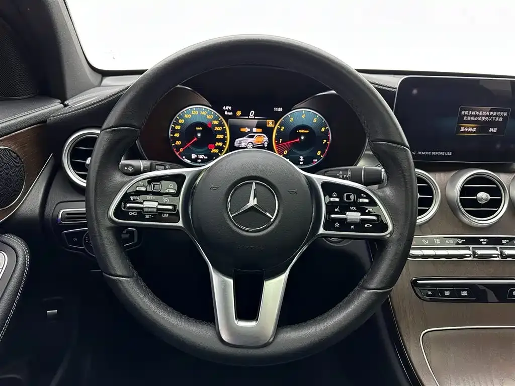 Mercedes-Benz GLC — фото 8