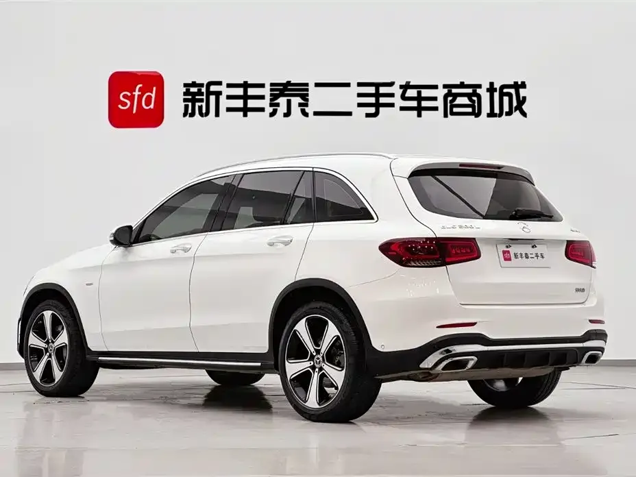 Mercedes-Benz GLC — фото 4