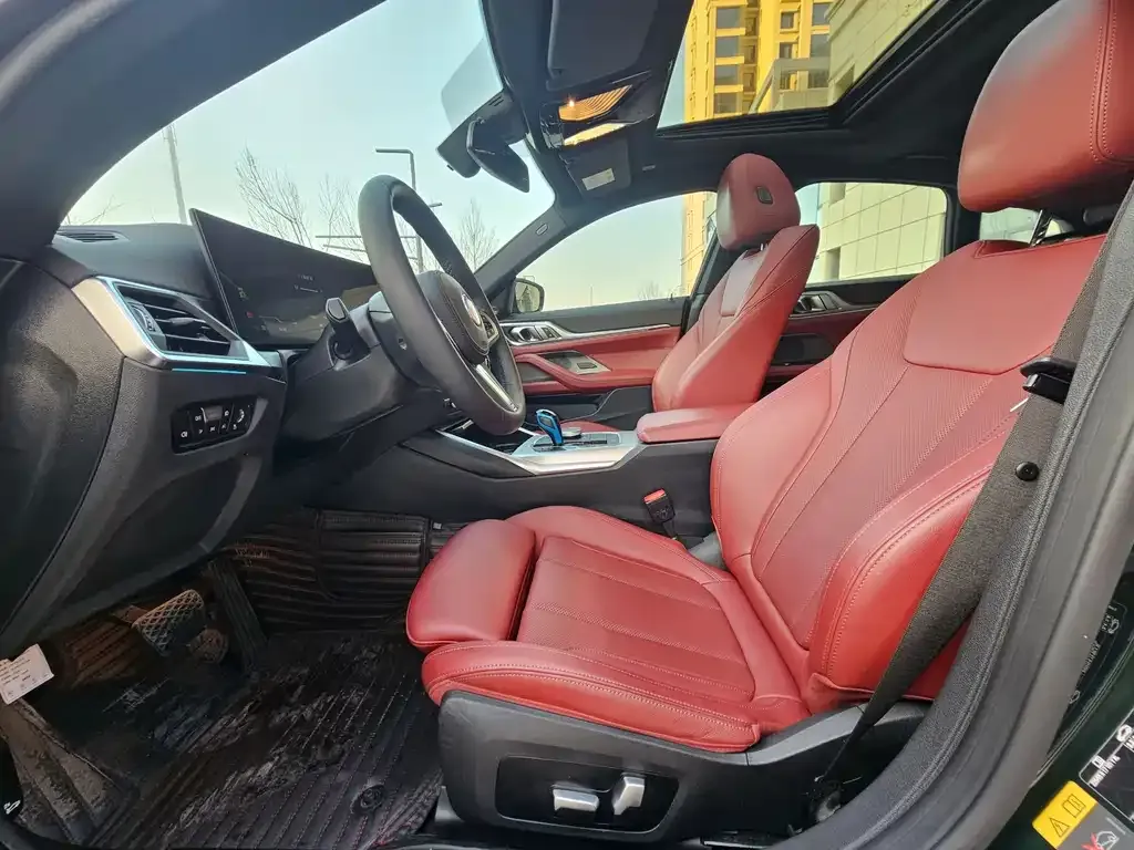 BMW i4 — фото 3