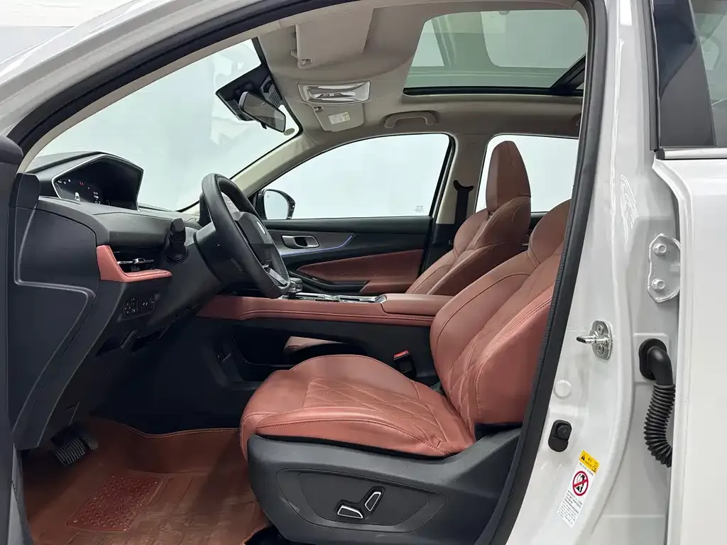 Changan CS55PLUS — фото 10