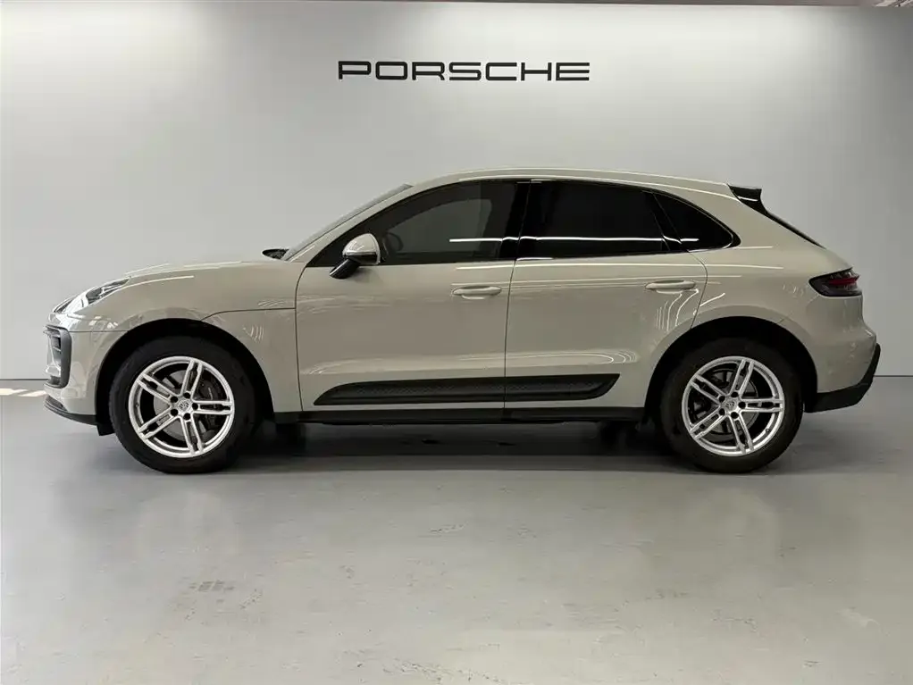Porsche Macan — фото 10