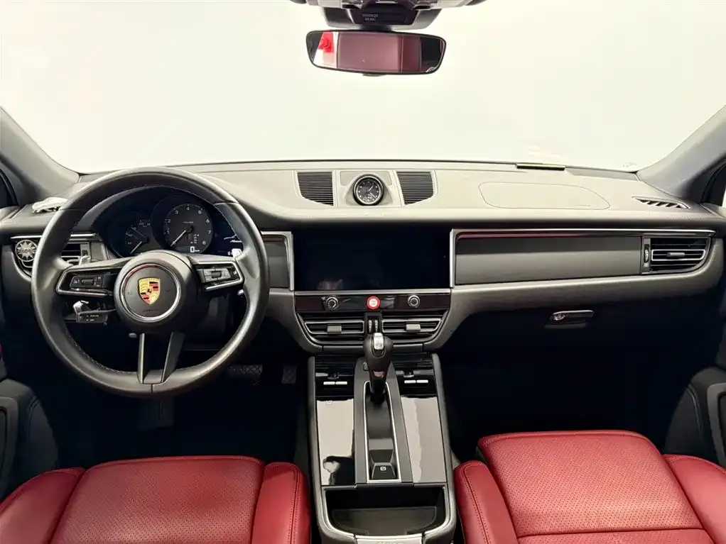 Porsche Macan — фото 5