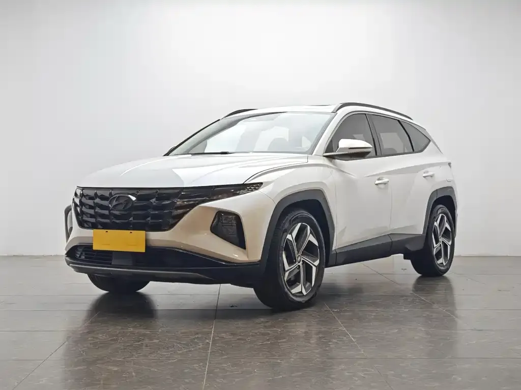 Hyundai Tucson — фото 1