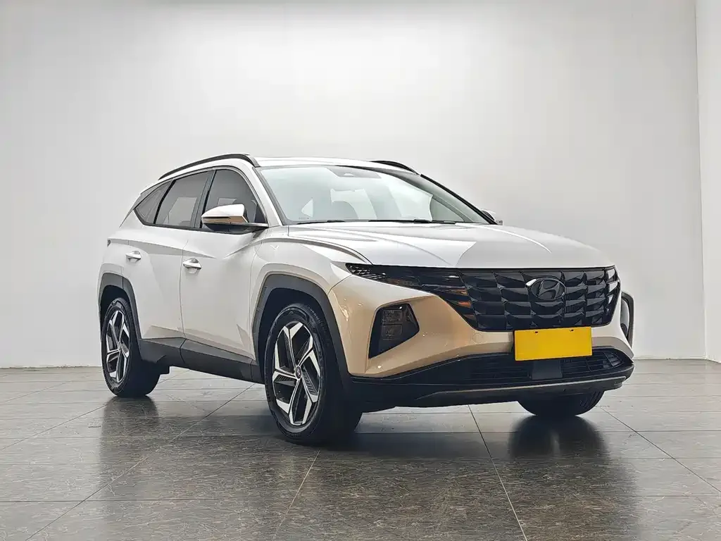 Hyundai Tucson — фото 7