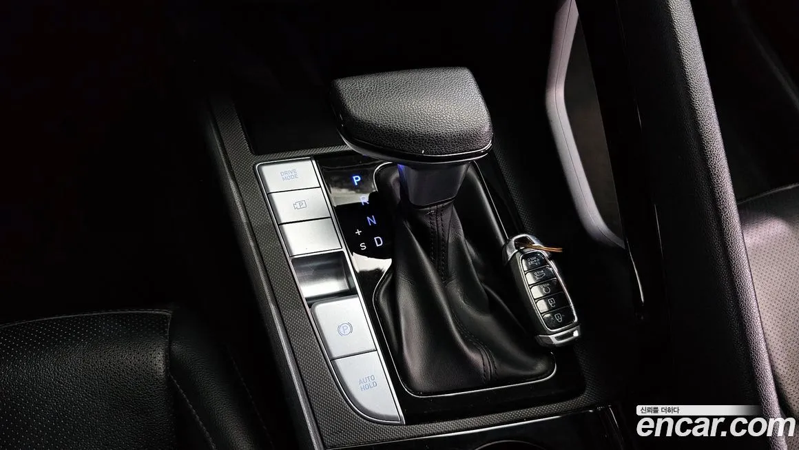 Hyundai AVANTE — фото 9