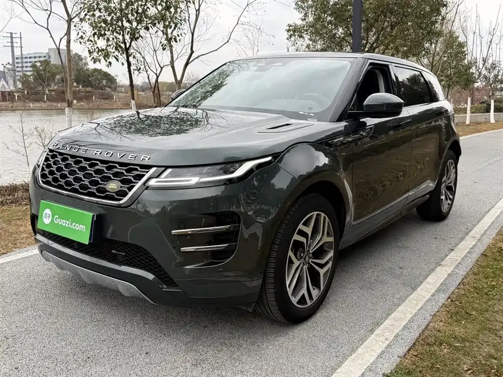 Land Rover Evoque — фото 1