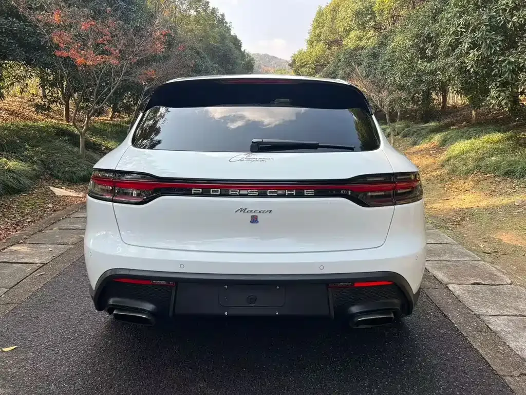 Porsche Macan — фото 6