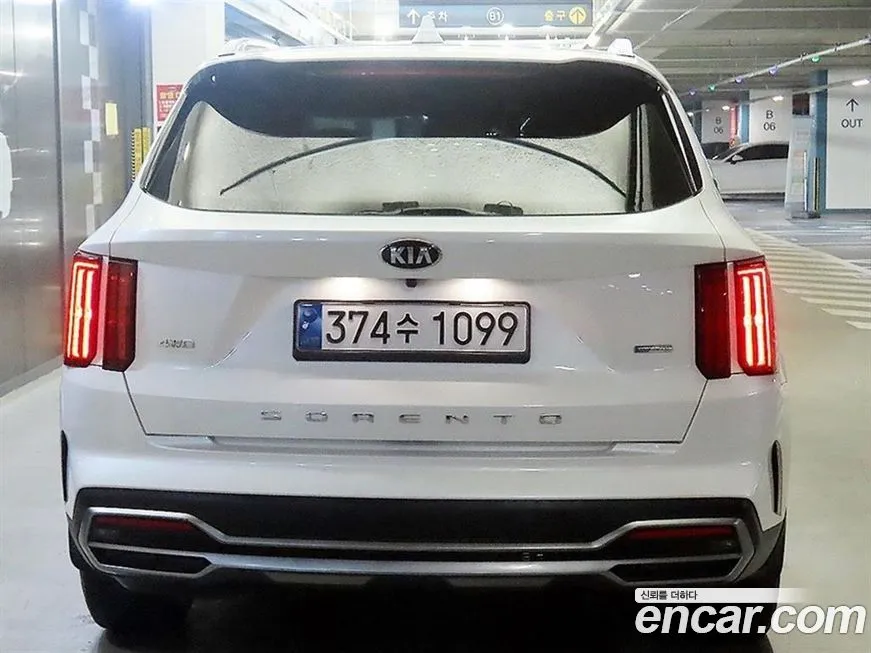 Kia Sorento — фото 5