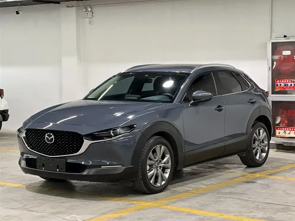 Mazda CX-30 — фото 1