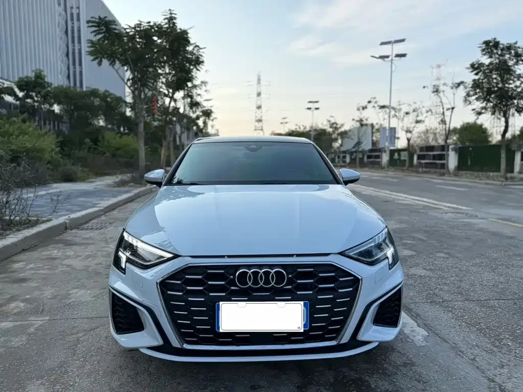 Audi A3 — фото 2