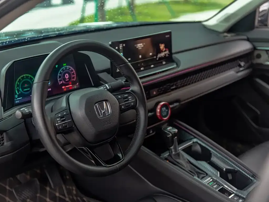 Honda Accord — фото 3