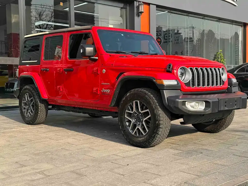 Jeep Wrangler — фото 7