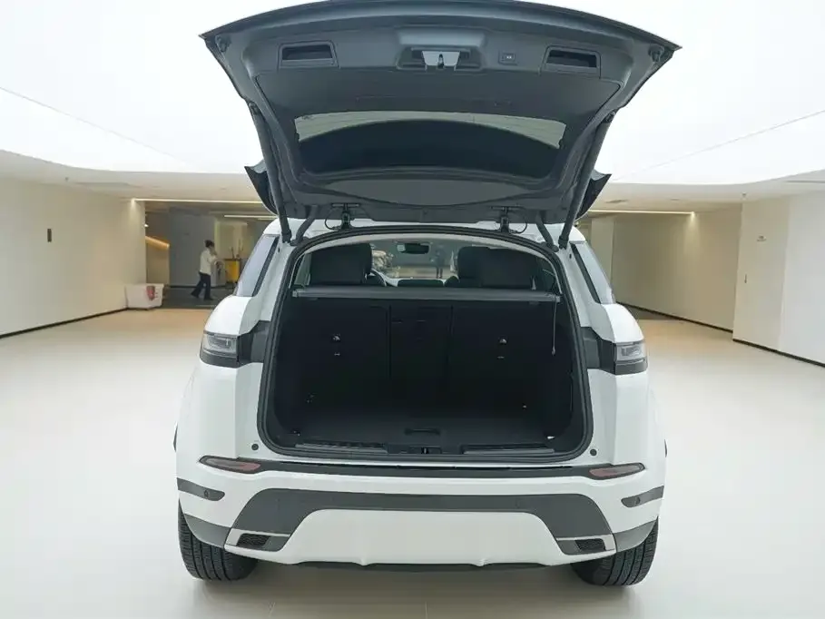 Land Rover Evoque PHEV — фото 6