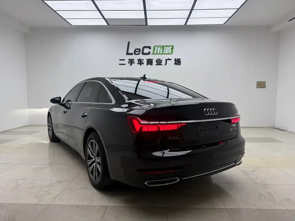 Audi A6L — фото 4