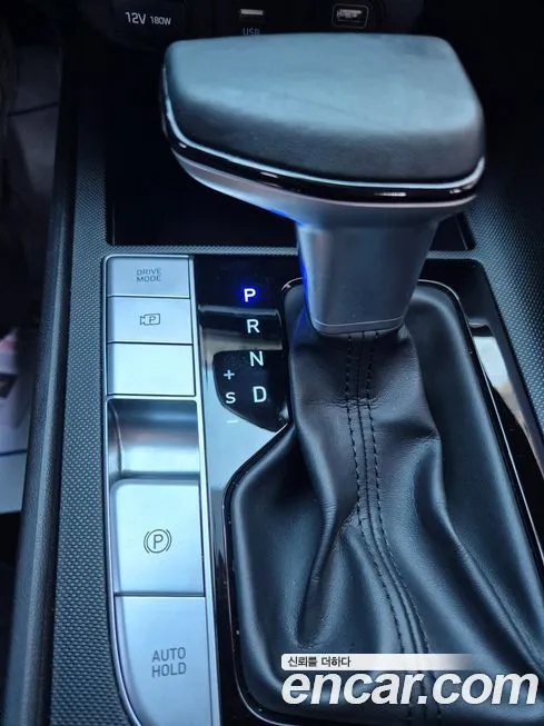 Hyundai AVANTE — фото 2