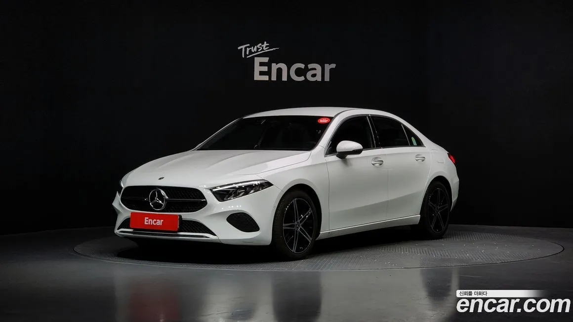 Mercedes-Benz A-Class — фото 1